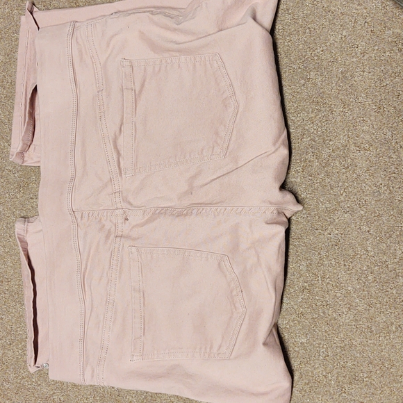 Gloria Vanderbilt Capri - Picture 2 of 4